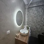 Agora Luxury 10