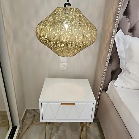 Lägenhet Agora Luxury 10 Loutráki